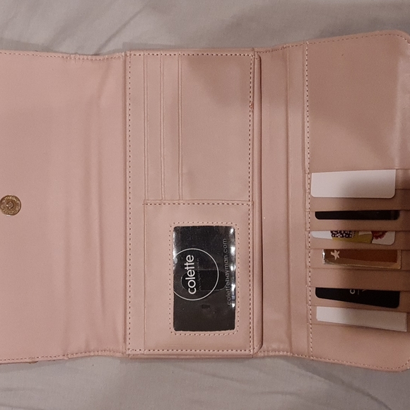 Wallet - Picture 2 of 5